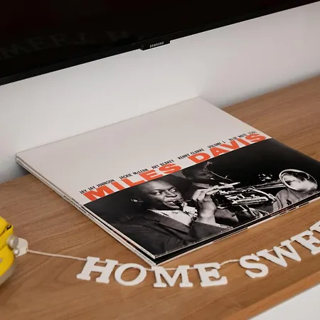 Appartement *lighty Santa Catarina Studio* Balcony/dishwasher *