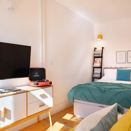 شقة *lighty Santa Catarina Studio* Balcony/dishwasher بورتو