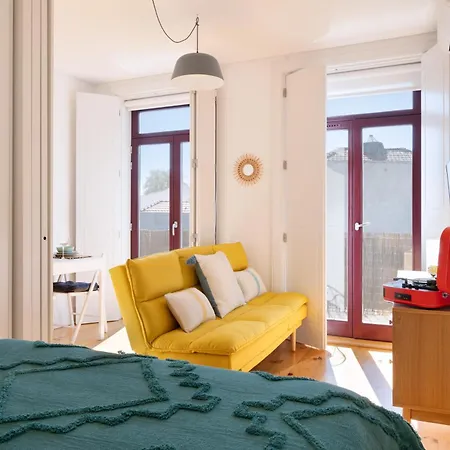 Appartement *lighty Santa Catarina Studio* Balcony/dishwasher