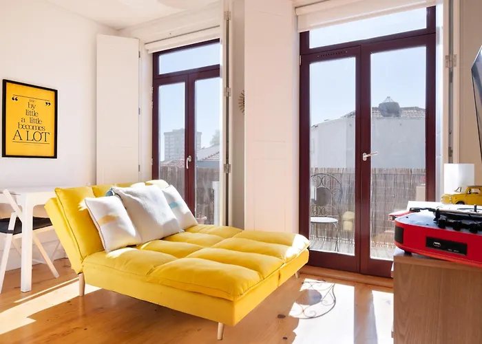 Appartement *lighty Santa Catarina Studio* Balcony/dishwasher *